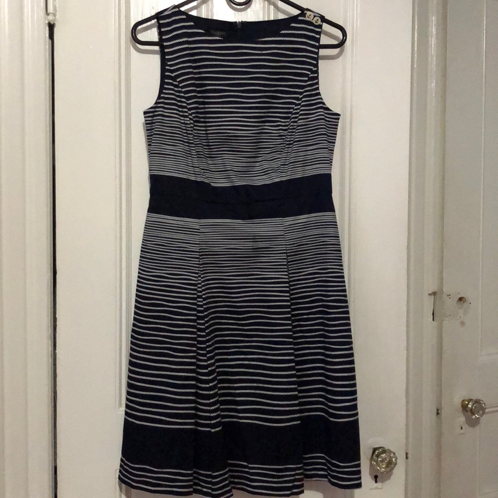 NWT CUTE TALBOTS DRESS!!!